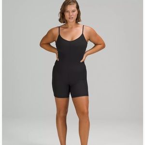 Lululemon Ribbed Contoured Unitard 6" size 2 Black